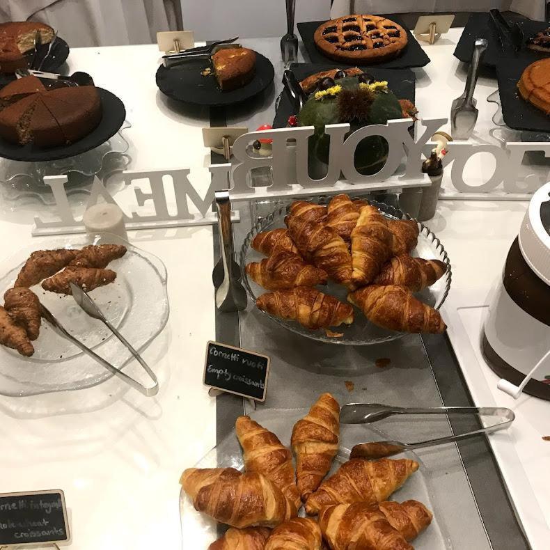 Hotel Adriatico 벨레지아아지마리나 외부 사진